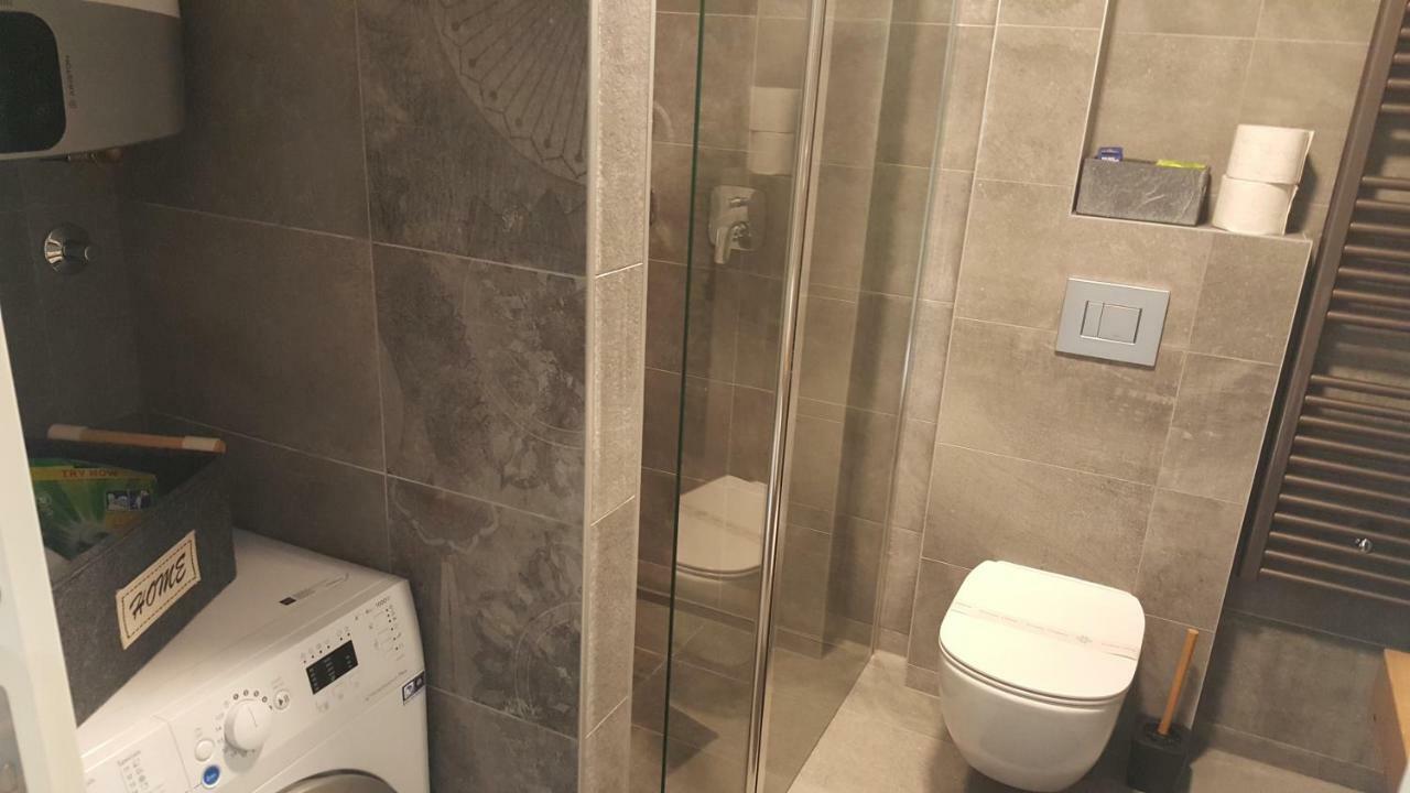 Apartman Vip, With Free Garage Parking Pula Dış mekan fotoğraf