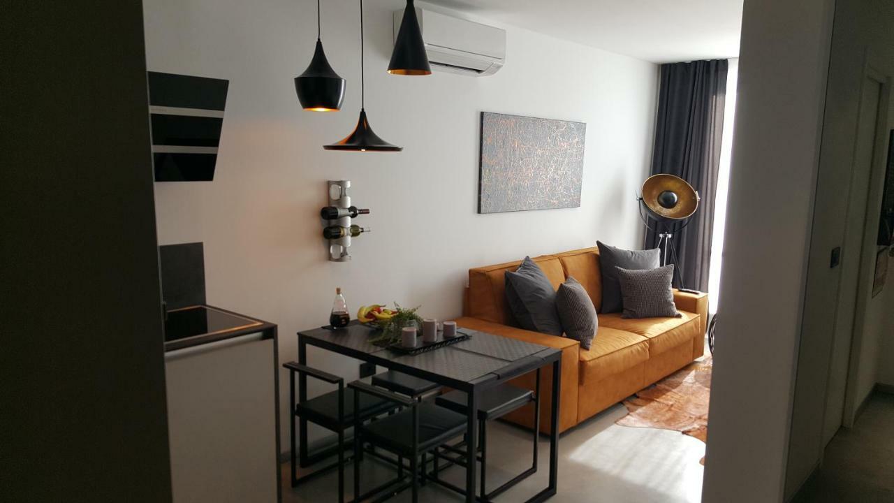 Apartman Vip, With Free Garage Parking Pula Dış mekan fotoğraf