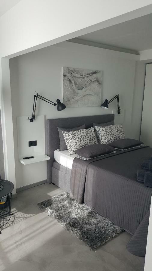 Apartman Vip, With Free Garage Parking Pula Dış mekan fotoğraf