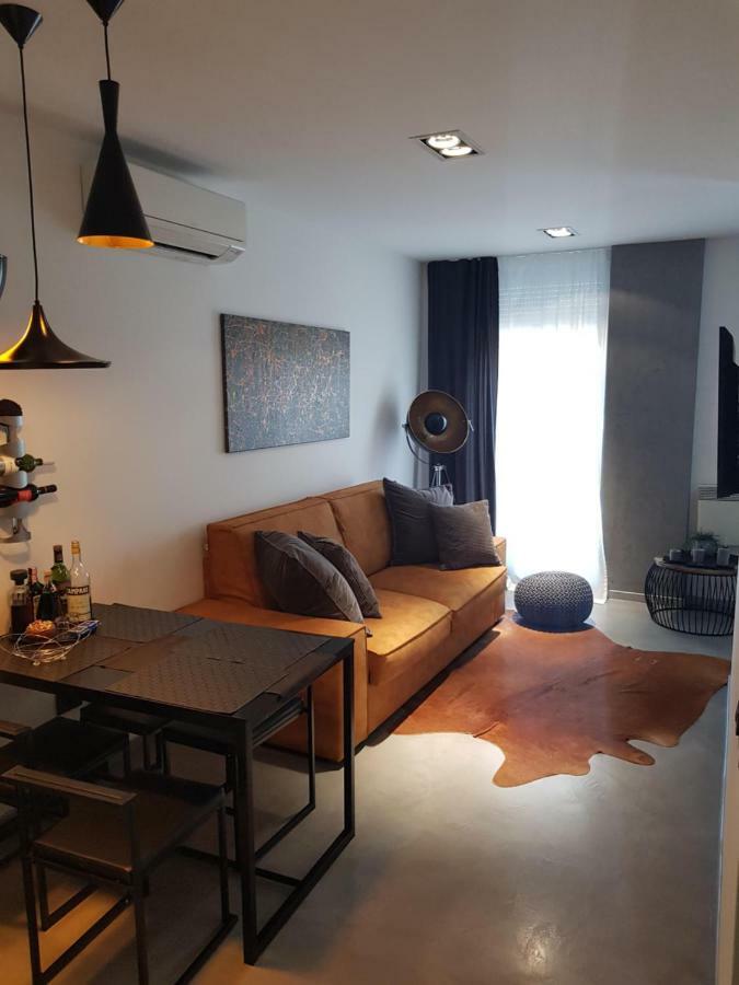 Apartman Vip, With Free Garage Parking Pula Dış mekan fotoğraf